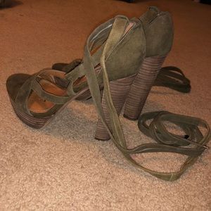 Steve Madden Platform Heels with wrap around strap